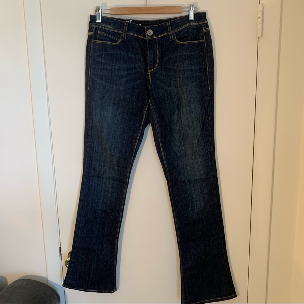 EUC DKNY Eastside Bootcut Jeans